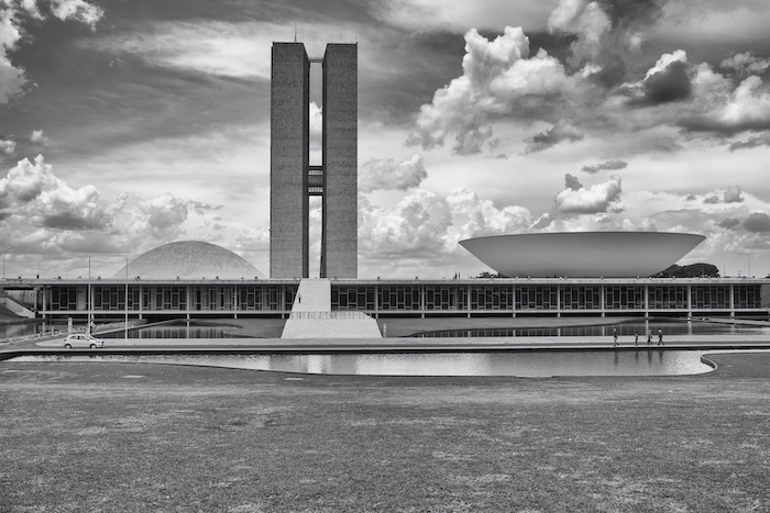 Oscar Niemeyer Post Image 4